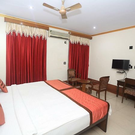 Ymca Seacom Inn 콜카타 외부 사진